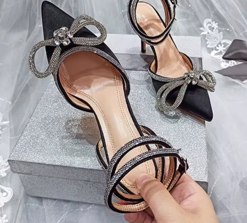 Royal Glam™ – Tacones pedrería de lujo